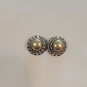 Rhinestone And Faux Pearl Vintage Clip On Earring 1". 2 tier rhinestone gumdrop